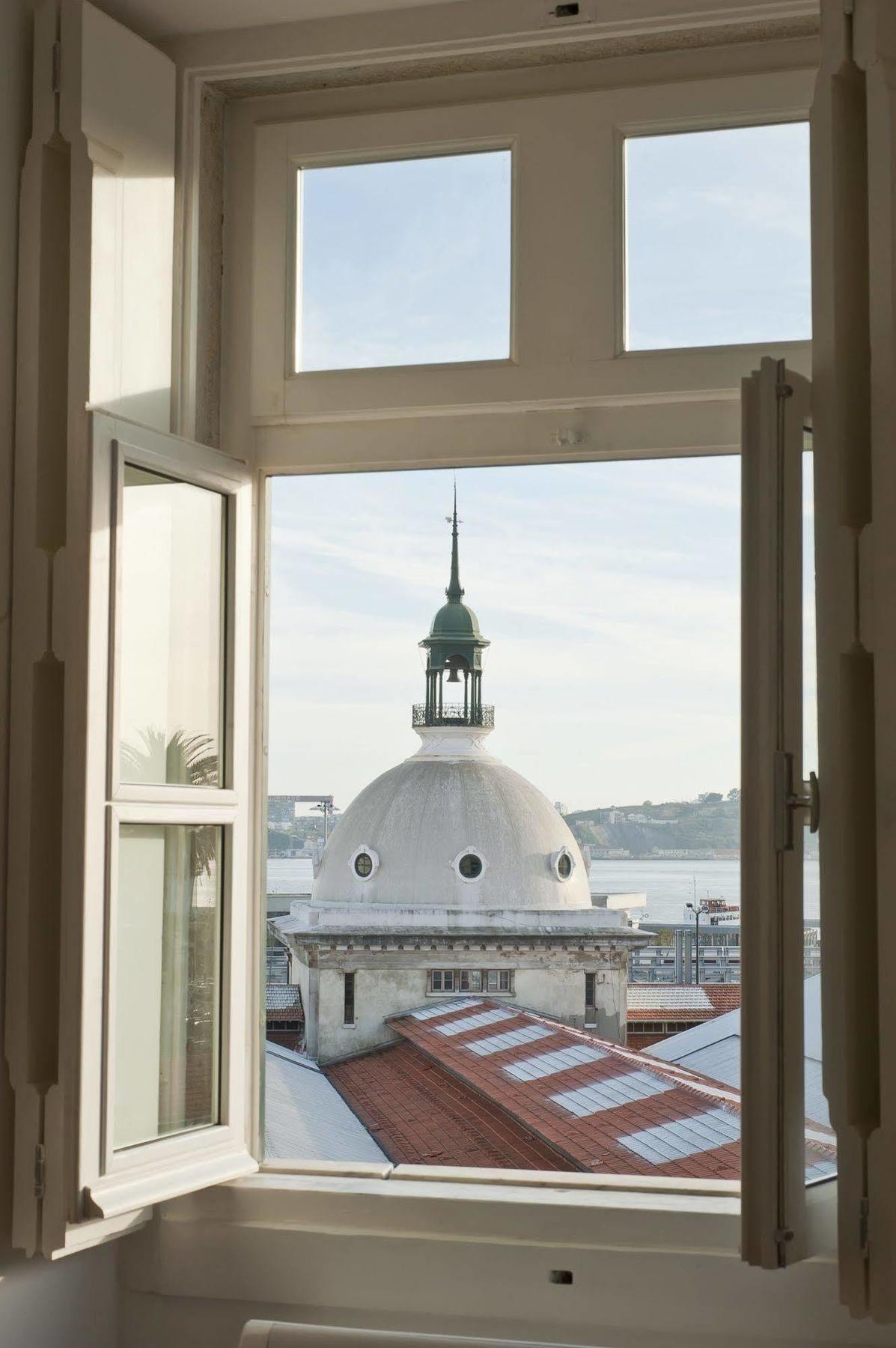 Ribeira Tejo By Shiadu Guesthouse Lissabon Exterior foto